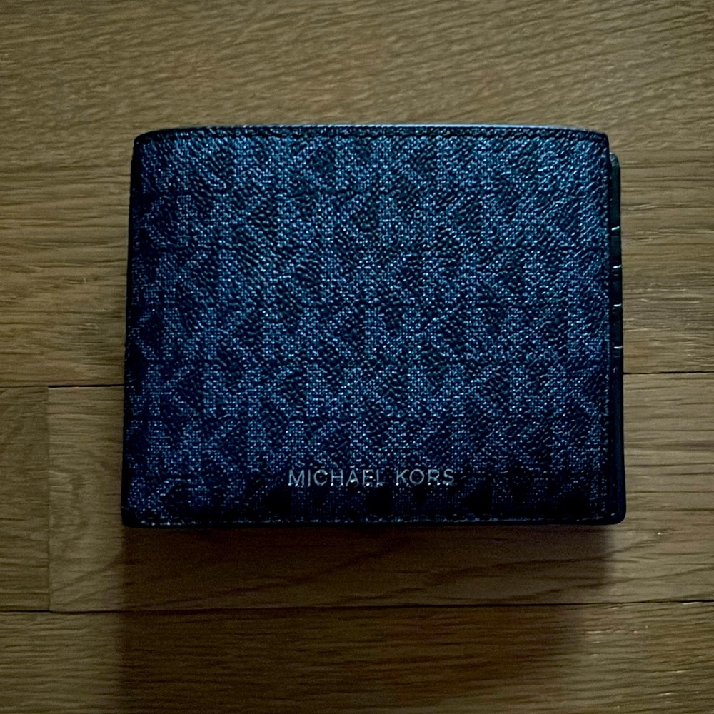 Michael Kors Bifold Wallet - Men’s